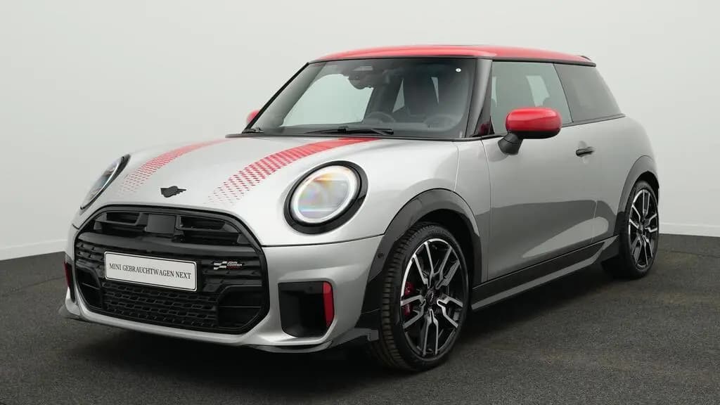 Main__Slider__Photo:MINI John Cooper Works 05/2025-0