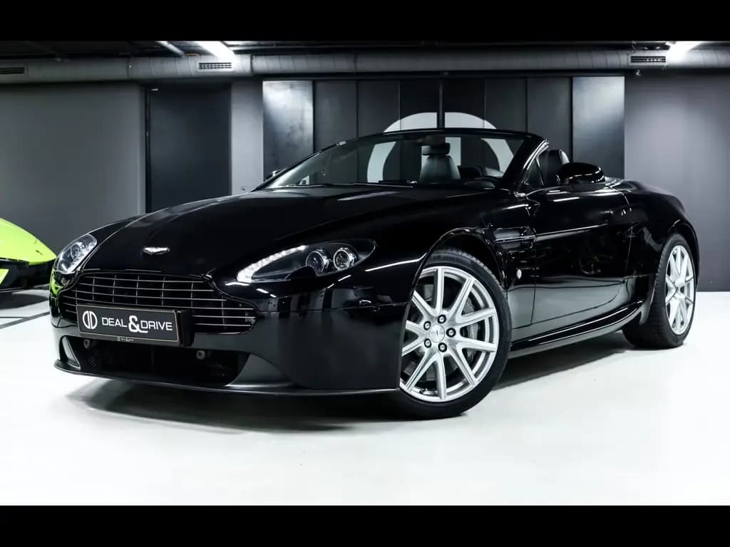 Main__Slider__Photo:Aston Martin V8 Vantage VANTAGE ROADSTER 4.7 436°MANUAL°NAVI° 03/2014-0