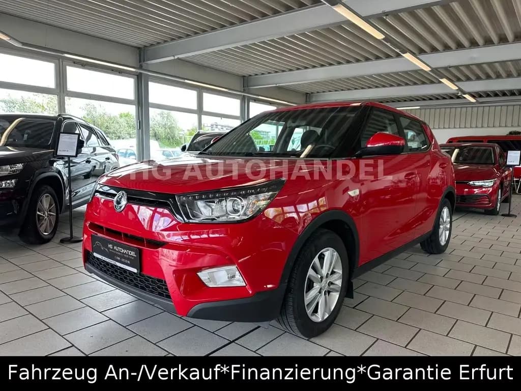 Main__Slider__Photo:Ssangyong Tivoli 1.6 Scheckheft Kamera Navi 04/2016-0