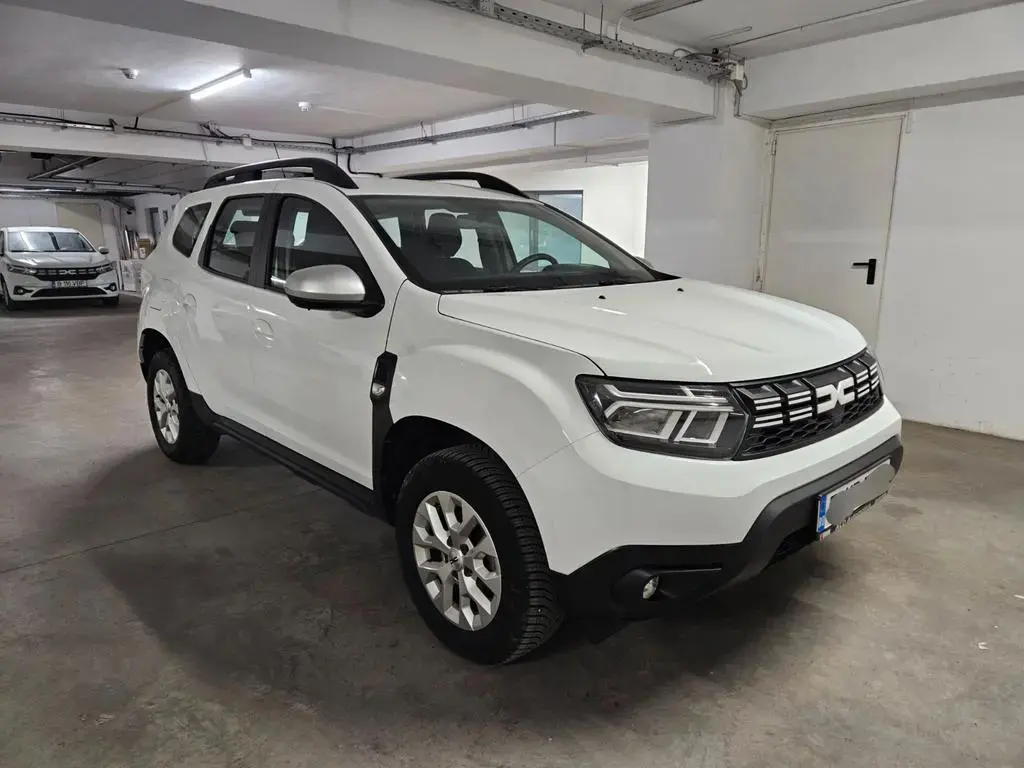 Main__Slider__Photo:Dacia Duster Blue dCi 115 4WD Expression 07/2023-1