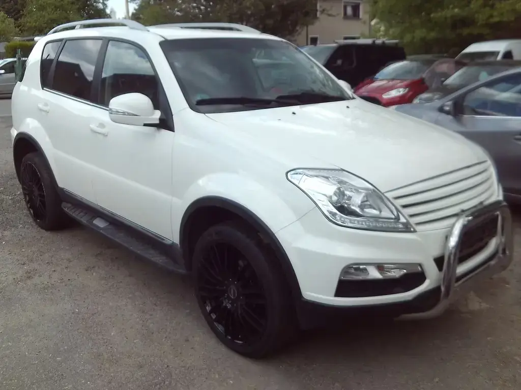 Main__Slider__Photo:Ssangyong REXTON 2.2 Diesel e-XDi 220 4WD 08/2016-1