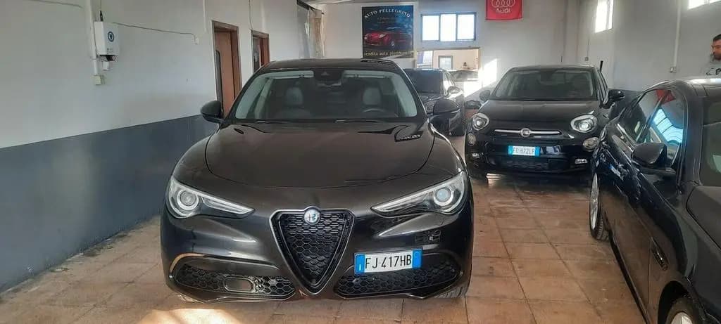 Main__Slider__Photo:Alfa Romeo Stelvio 2.0 Turbo 280 CV AT8 Q4 Super 04/2017-0