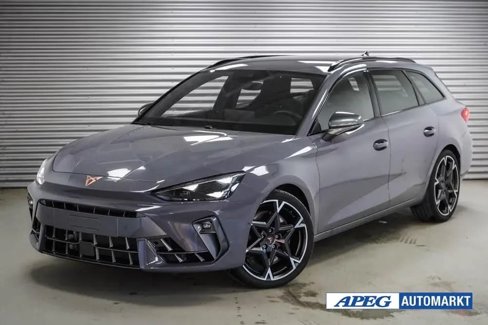 Main__Slider__Photo:Cupra Leon ST 2,0 TSI DSG 4x4 VZ - LAGER 07/2025-0
