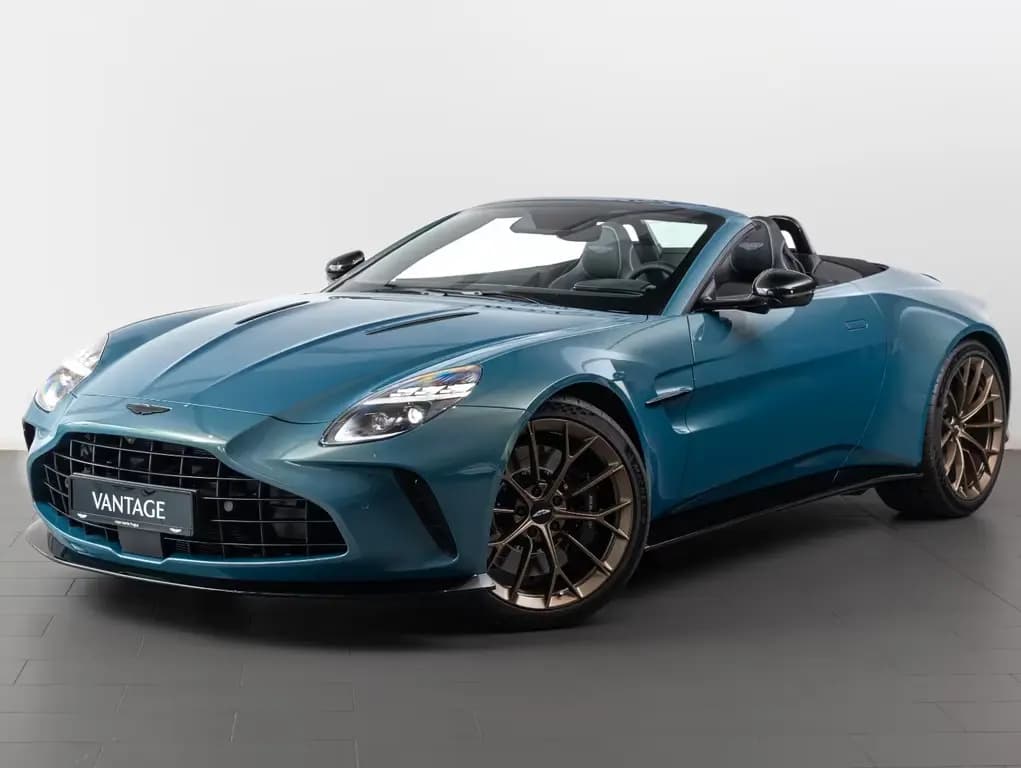 Main__Slider__Photo:Aston Martin V8 Vantage Vantage Roadster, NEW MODEL, B&W audio, null-0