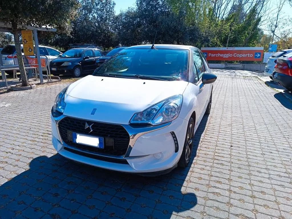 Main__Slider__Photo:DS Automobiles DS3 Ds DS3 3 PureTech 110 Sport Chic Cabrio 11/2018-0