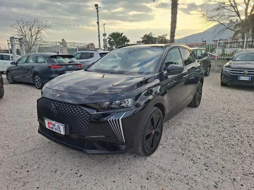 Main__Slider__Photo:DS Automobiles DS7 (Crossback) Ds 7 Crossback BlueHDi 130 aut. Performance Line 05/2023-0