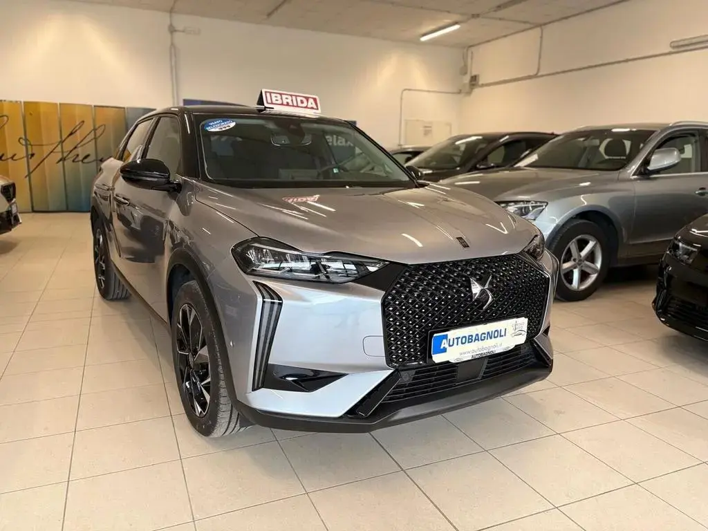 Main__Slider__Photo:DS Automobiles DS3 Ds DS3 Étoile Hybrid 145 Aut. ETOILE SPOTICAR 04/2025-1