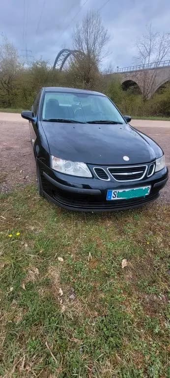 Main__Slider__Photo:Saab 9-3 1.9 TiD 88 kW Linear Sport-Limousine Linear 09/2005-0