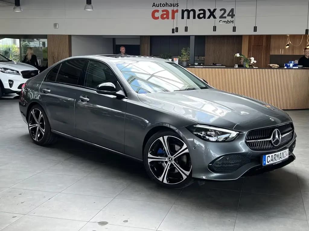 Main__Slider__Photo:Mercedes-Benz 200 C C200 Avantgarde Pano Night CarPlay Kamera DAB 07/2022-0