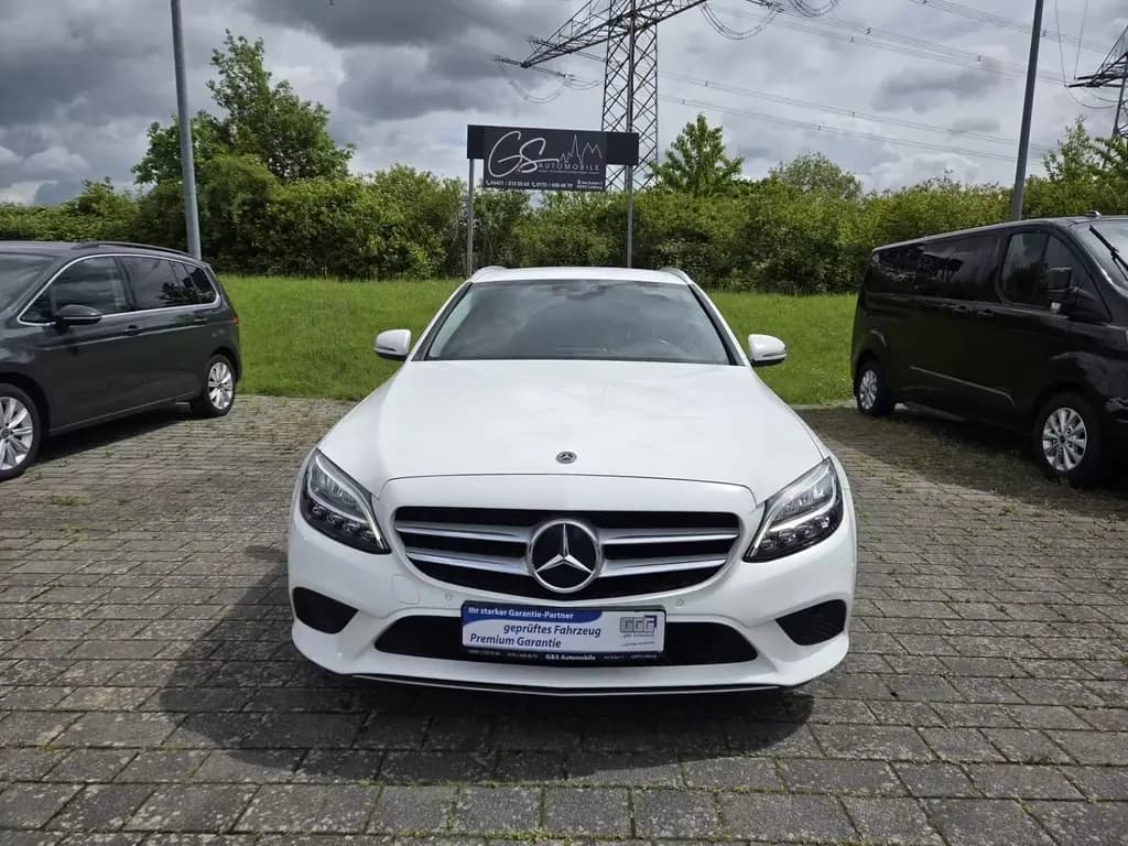 Main__Slider__Photo:Mercedes-Benz C 220 d T Avantgarde (EURO 6d) 10/2020-0