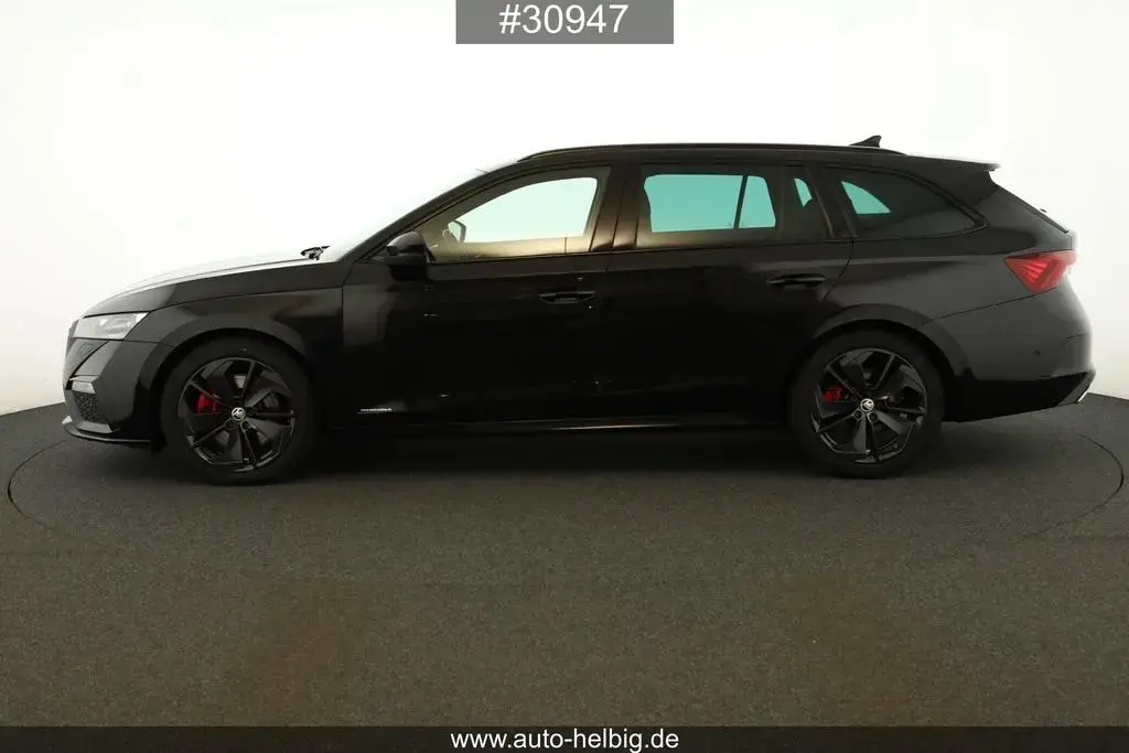 Main__Slider__Photo:Skoda Octavia Combi 2.0 TSI RS #AHK#HuD#Canton#LED#SHZ 02/2023-1