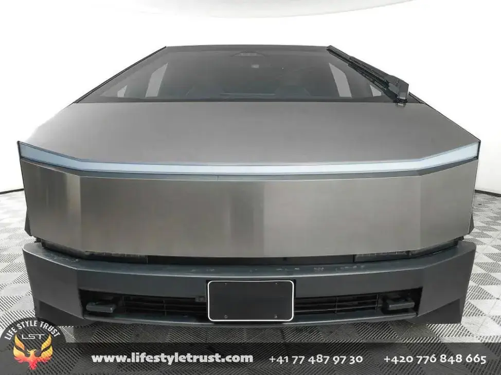 Main__Slider__Photo:Tesla Other CyberBeast FOUNDATION AWD  - € 102.500 T1 02/2025-1
