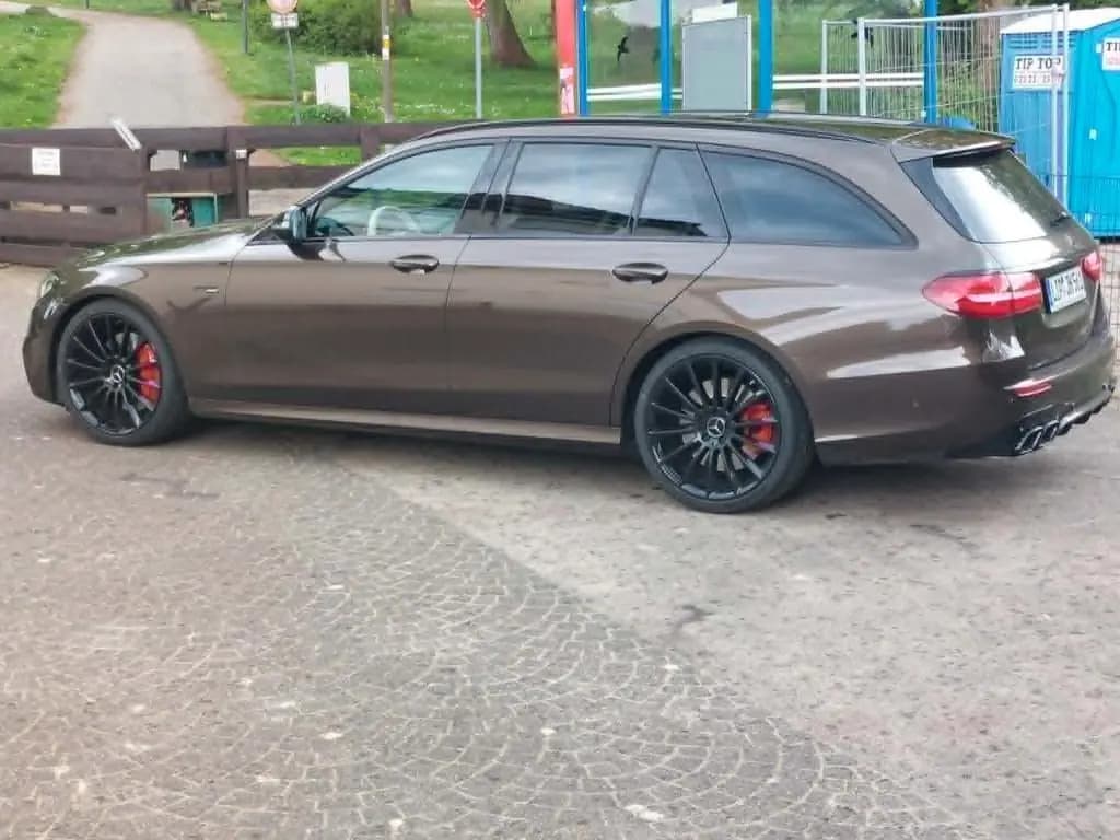 Main__Slider__Photo:Mercedes-Benz E 43 AMG Mercedes-AMG E 43 4MATIC T Autom. M... 10/2018-0
