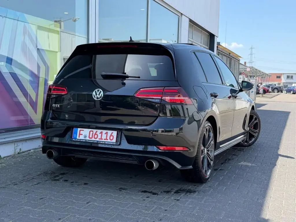 Main__Slider__Photo:Volkswagen Golf VII Lim. GTI Pano/Dynaudio/Active/Kamera 06/2018-1