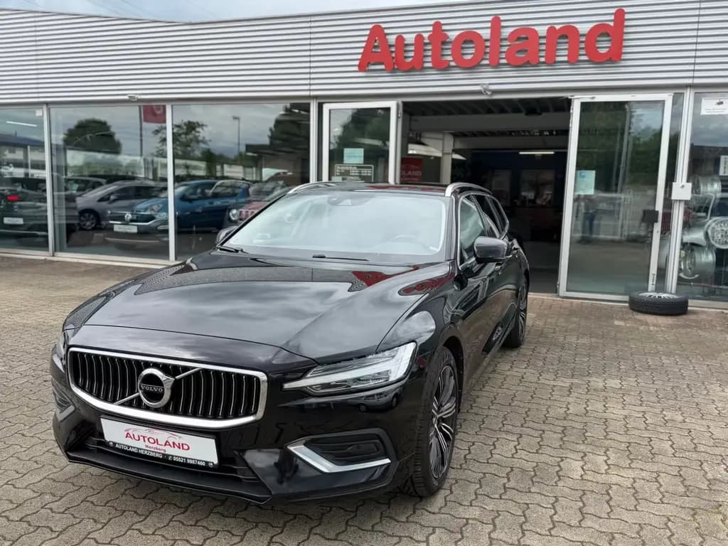 Main__Slider__Photo:Volvo V60 Kombi Inscription*LEDER*NAVI*AHK*SHZ*LED* 04/2019-0