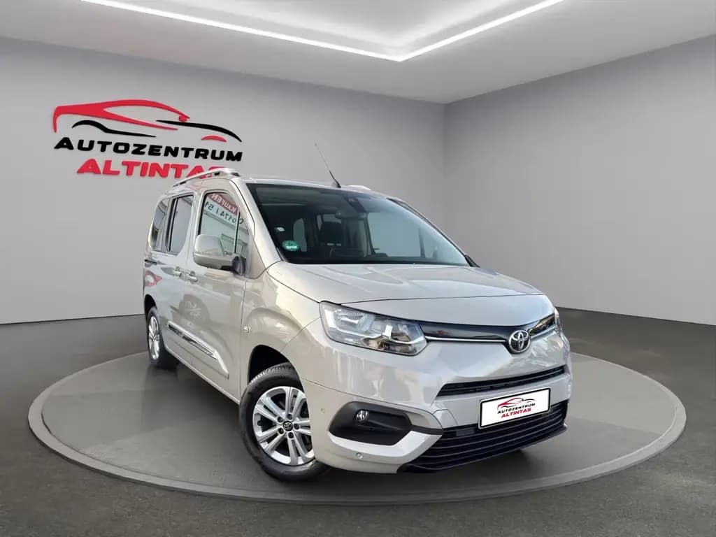 Main__Slider__Photo:Toyota Proace (Verso) Proace City VersoL1*KLIMA*75.000KM*NAVI*PANO*RFK 05/2020-0