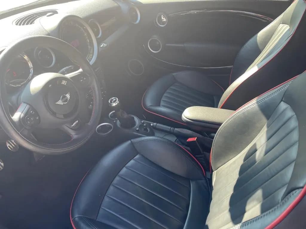 Main__Slider__Photo:MINI John Cooper Works Roadster Cabrio Vollausstattun 10/2012-0