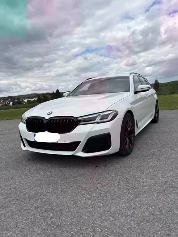 Main__Slider__Photo:BMW 520 d xDrive Touring A Facelift! 10/2020-0