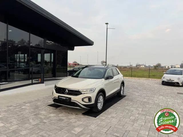 Main__Slider__Photo:Other Other VOLKSWAGEN T-Roc 1.0 TSI RESTYLING ANCHE PER NEO 09/2022-0