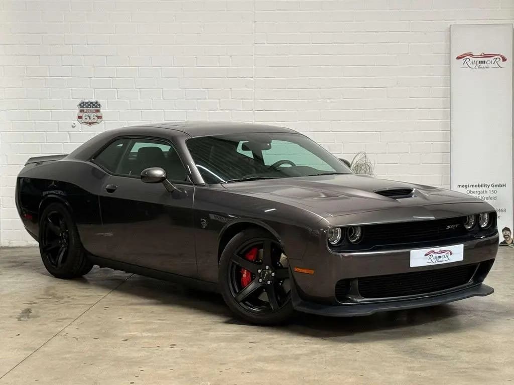 Main__Slider__Photo:Dodge Challenger Challenger Automatik SRT Hellcat 01/2018-0