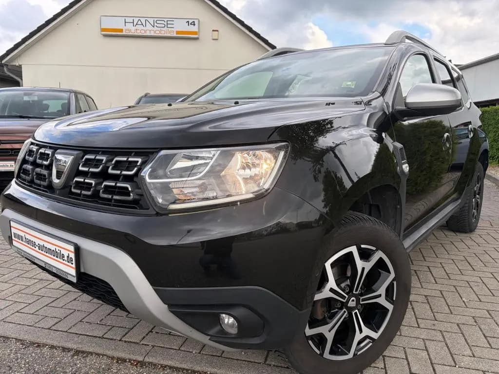 Main__Slider__Photo:Dacia Duster II Adventure-Vollleder-Klima-Navi-AHK-360 04/2019-0