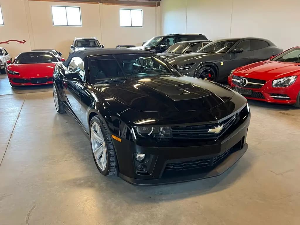 Main__Slider__Photo:Chevrolet Camaro 6.2 V8-ZL1-V8-GARANTIE-FINANZIERUNG-588PS 01/2013-0