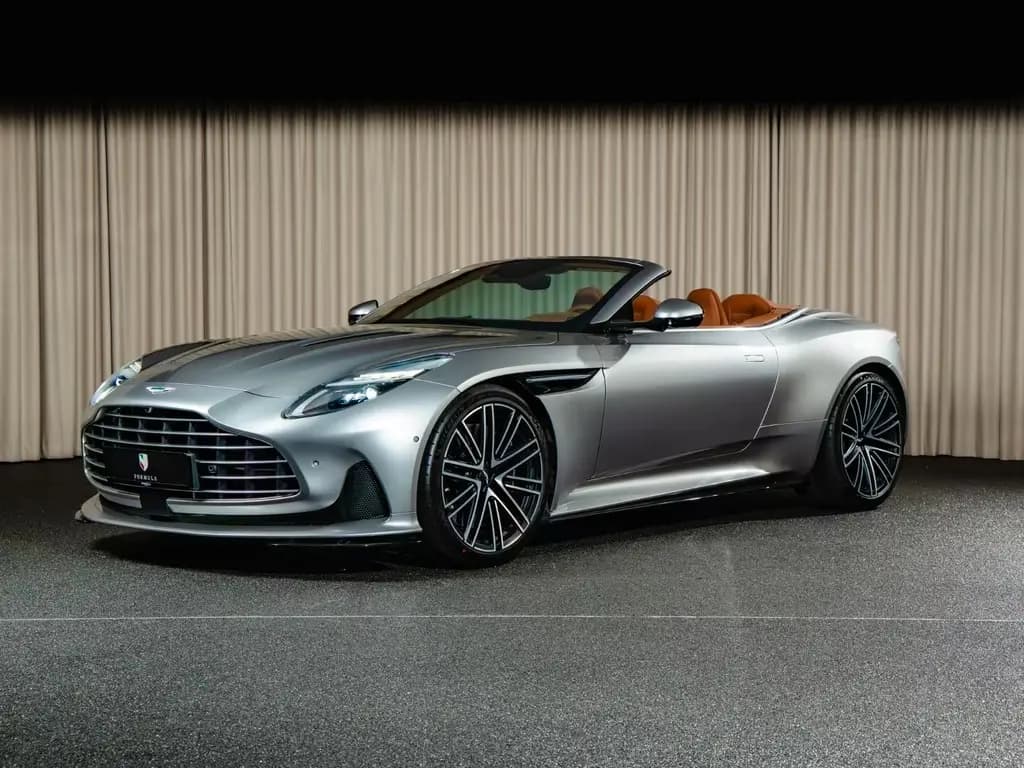 Main__Slider__Photo:Aston Martin DB12 4.0 V8 Volante, B&W, Q Spec, Walnut, Saddle 01/2023-0