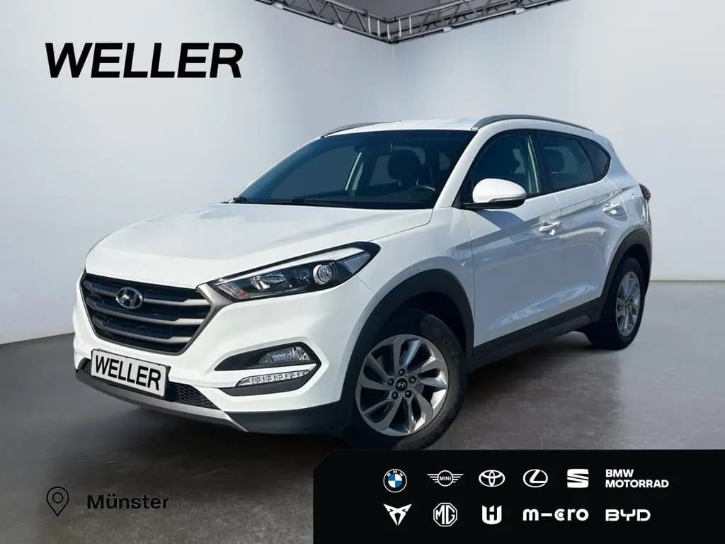 Main__Slider__Photo:Hyundai TUCSON 1.6 Intro Edition *Navi*Kamera*SHZ*PDC*DA 08/2015-0