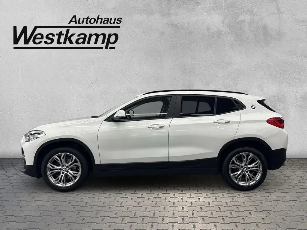 Main__Slider__Photo:BMW X2 sDrive 18d Advantage Panodach Leder Led Kamer 06/2018-1