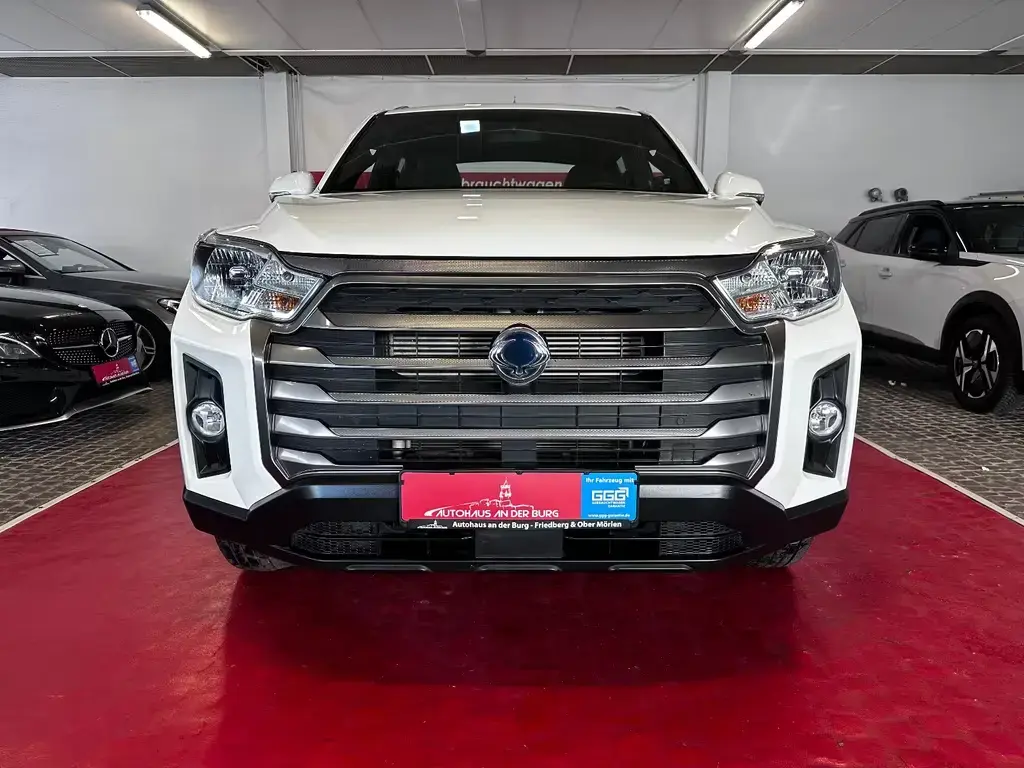 Main__Slider__Photo:Ssangyong MUSSO Grand 4WD *Shgpft + 1. Hd + AHK * 05/2023-1