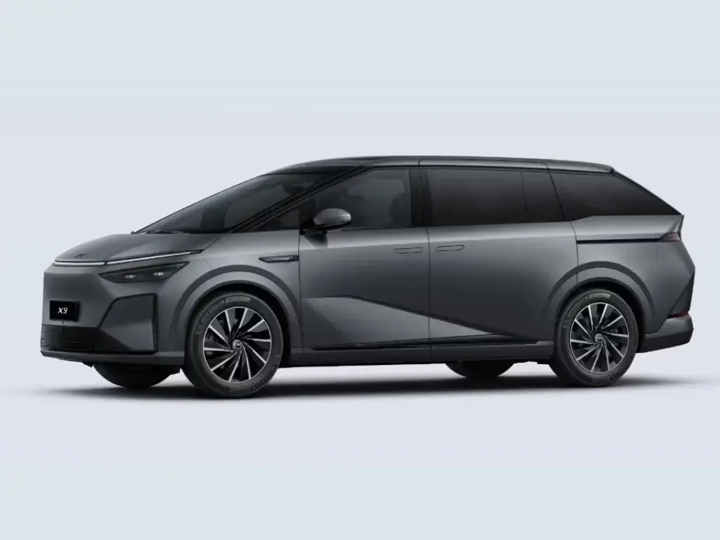 Main__Slider__Photo:XPENG Other X9 AWD Performance AHK HeadUp Massage TV Pano null-1