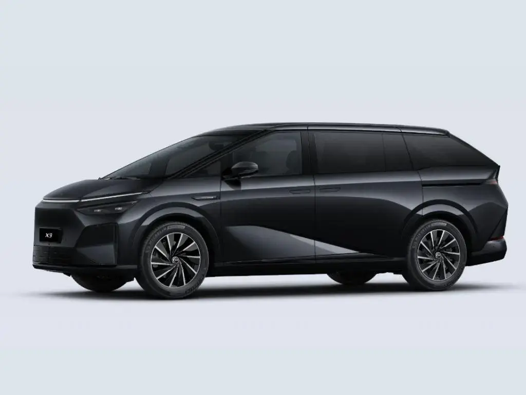 Main__Slider__Photo:XPENG Other X9 AWD Performance AHK Massage TV 7-Sitze Pano null-1