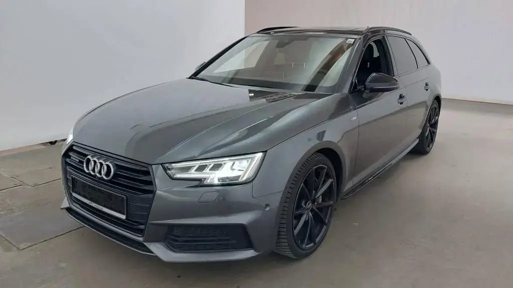 Main__Slider__Photo:Audi A4 2.0 TFSI Av. S tr quattro "3xS-Line//PANO/B&O 04/2018-1