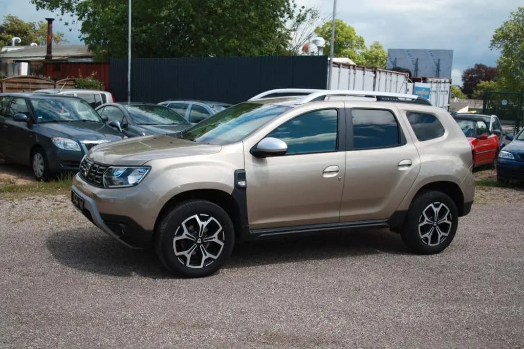 Main__Slider__Photo:Dacia Duster II Access*Navi*Cam*150PS*AHK*Scheckheft 08/2019-0
