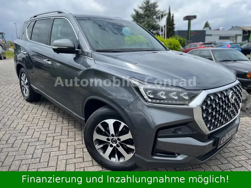 Main__Slider__Photo:Ssangyong REXTON 2.2D Automatik/4x SHZ/NEUER MOTOR 20tsd€ 03/2021-0