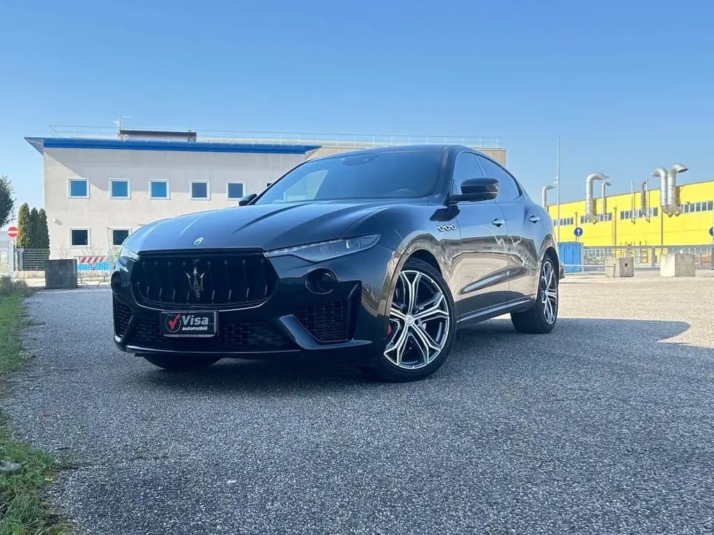 Main__Slider__Photo:Maserati Levante #BA 11/2020-0