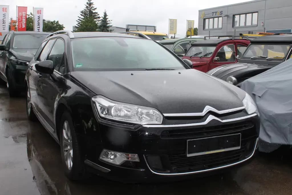 Main__Slider__Photo:Citroën C5 Tourer Selection 10/2016-0