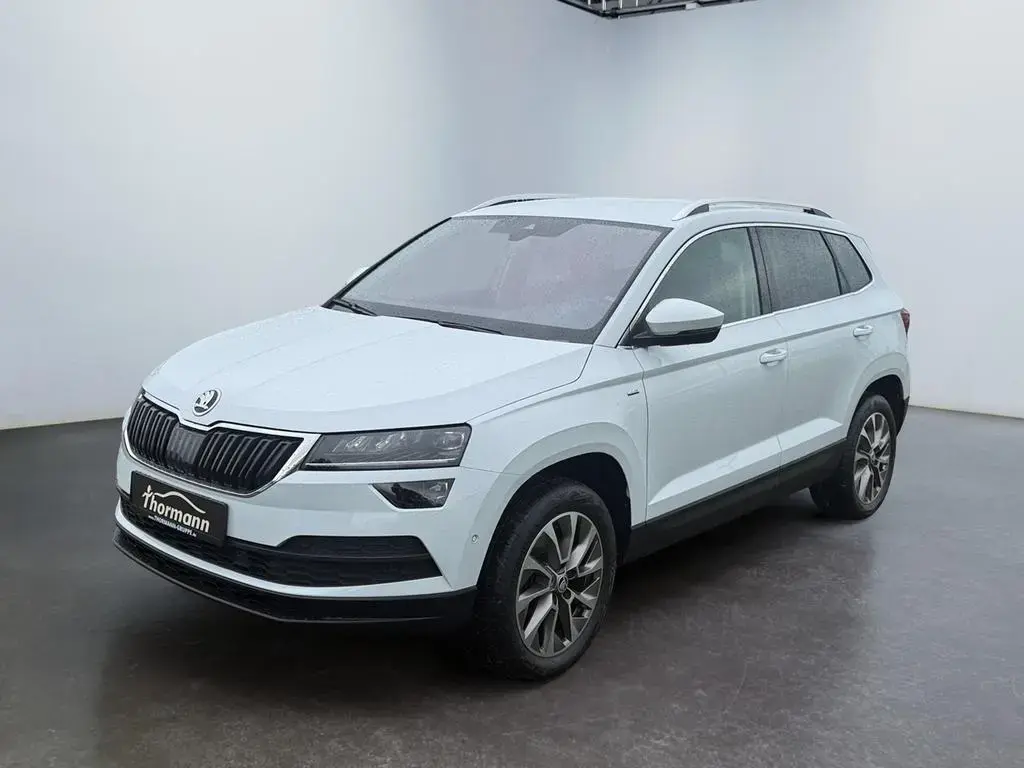Main__Slider__Photo:Skoda Karoq Clever 1.5 TSI ACT ACC Navi Rückfahrkam. 02/2022-1
