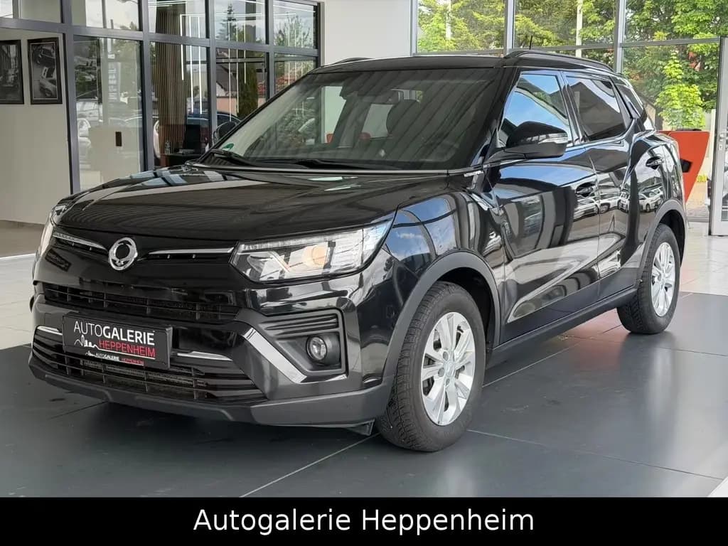 Main__Slider__Photo:Ssangyong Tivoli 1.5 T-GDi /NAVI/TEMPOMAT/KAMERA/PDC 12/2019-0