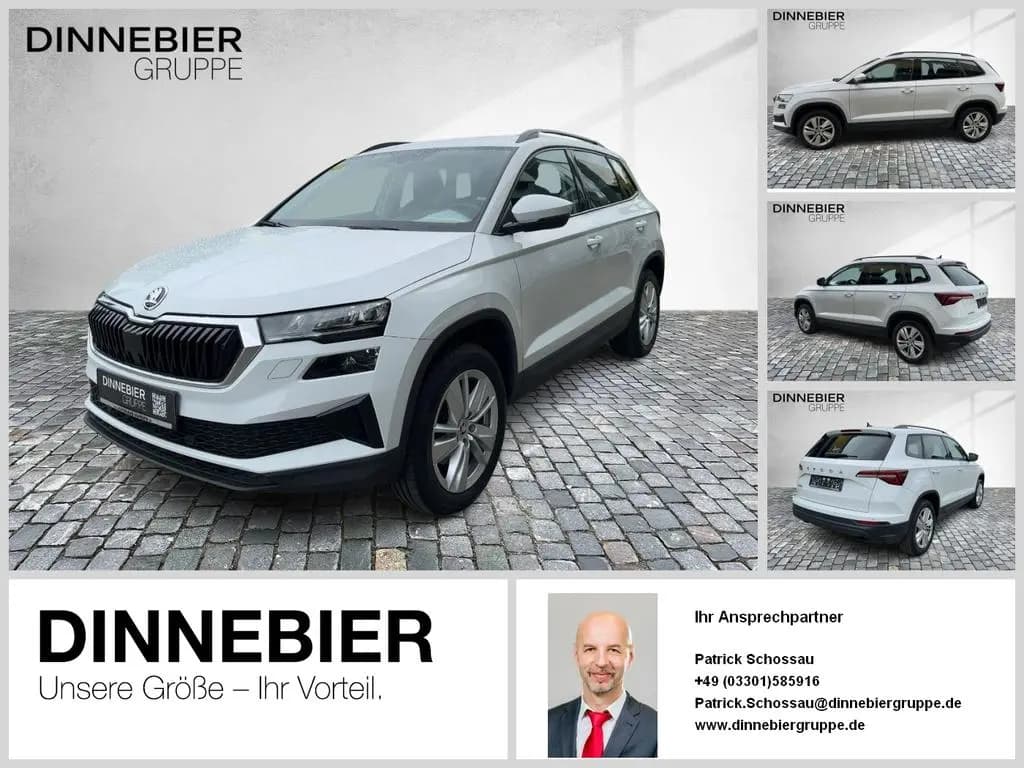 Main__Slider__Photo:Skoda Karoq Ambition CAM LED NAVI AHK PDC 01/2023-0