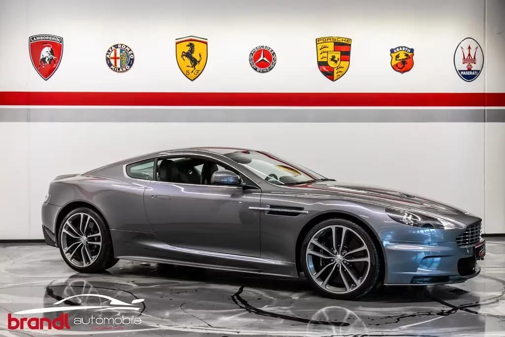 Main__Slider__Photo:Aston Martin DBS 6.0 Touchtronic / DE / Bond Spec / Carbon 09/2011-0