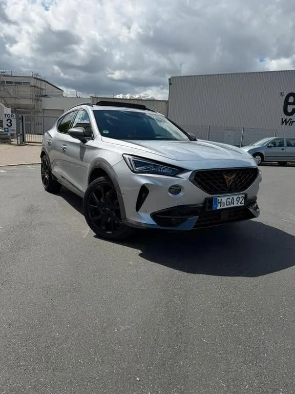 Main__Slider__Photo:Cupra Formentor 2.0 TSI 228kW VZ 4Drive DSG VZ 12/2020-0