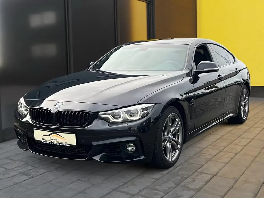 Main__Slider__Photo:BMW 418 Gran Coupé M-SportPaket+Leder+Kamera+LED 08/2020-0