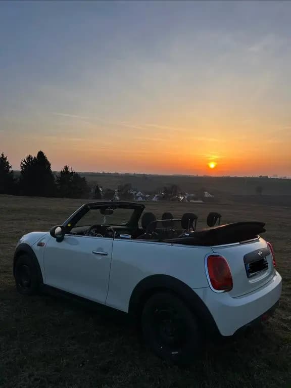 Main__Slider__Photo:MINI One Cabrio - TÜV Neu 04/2016-0