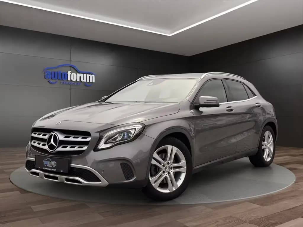 Main__Slider__Photo:Mercedes-Benz GLA 220 4Matic NAVI°LED°SHZ°PDC°EL.HECKKLAPPE 10/2018-0