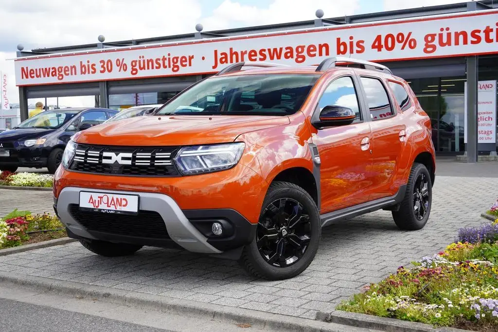 Main__Slider__Photo:Dacia Duster II 1.3 Klimaaut. LED Navi DAB PDC Kamera 03/2023-1