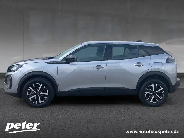 Main__Slider__Photo:Peugeot 2008 Style 100 +Navi+Sichtpaket+EPH+Kamera+ 10/2025-1