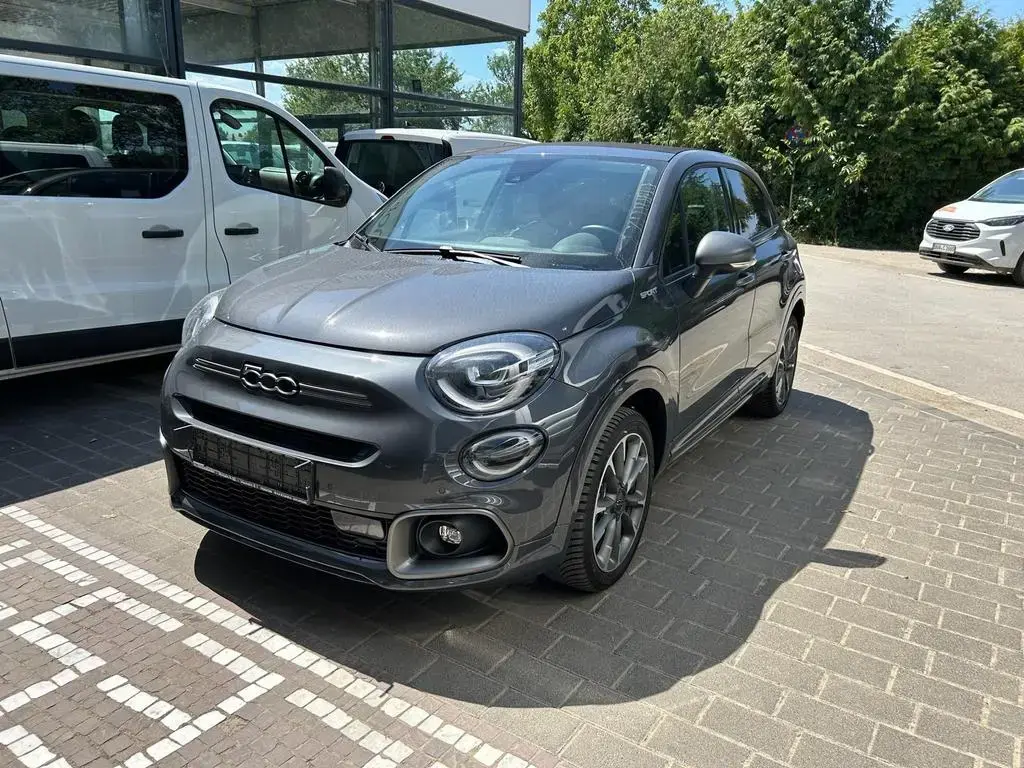 Main__Slider__Photo:Fiat 500X Dolcevita Sport 03/2024-1