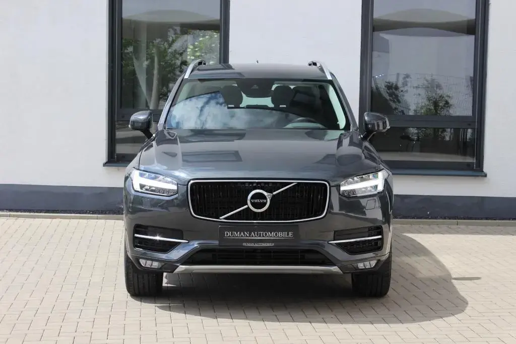 Main__Slider__Photo:Volvo XC90 2.0d AWD Momentum LED 7-SITZE LEDER KAMERA 10/2016-1