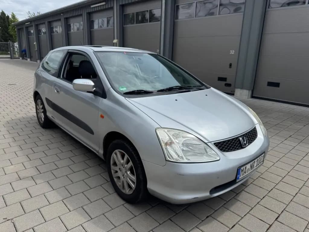 Main__Slider__Photo:Honda Civic 1.6i Vtec 04/2002-0